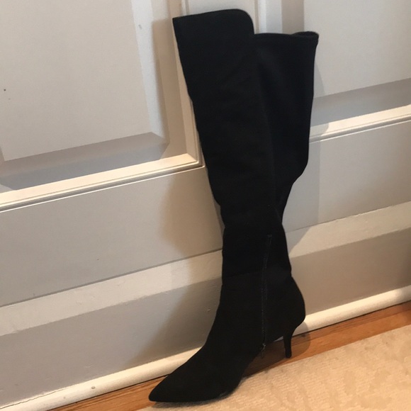 Suede boots - Picture 2 of 2